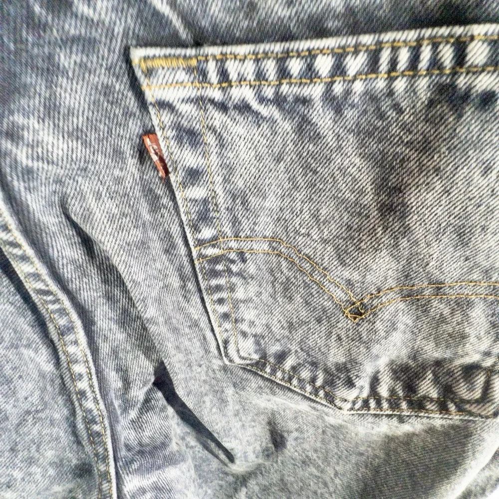 Vtg 1997 Levis 565 Wide Leg Womens 12 Rough Hem Made In USA Stone‎ Wash